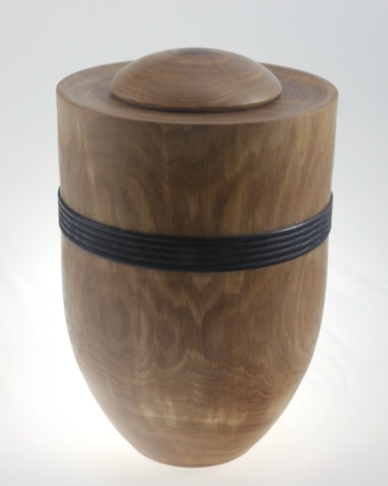 Wood funeral urn - #215a- Ash 7,5 x 11,5 in.